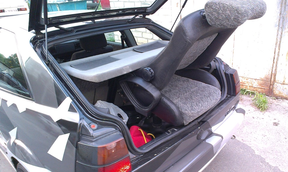 Офісне крісло VAG Sport 2