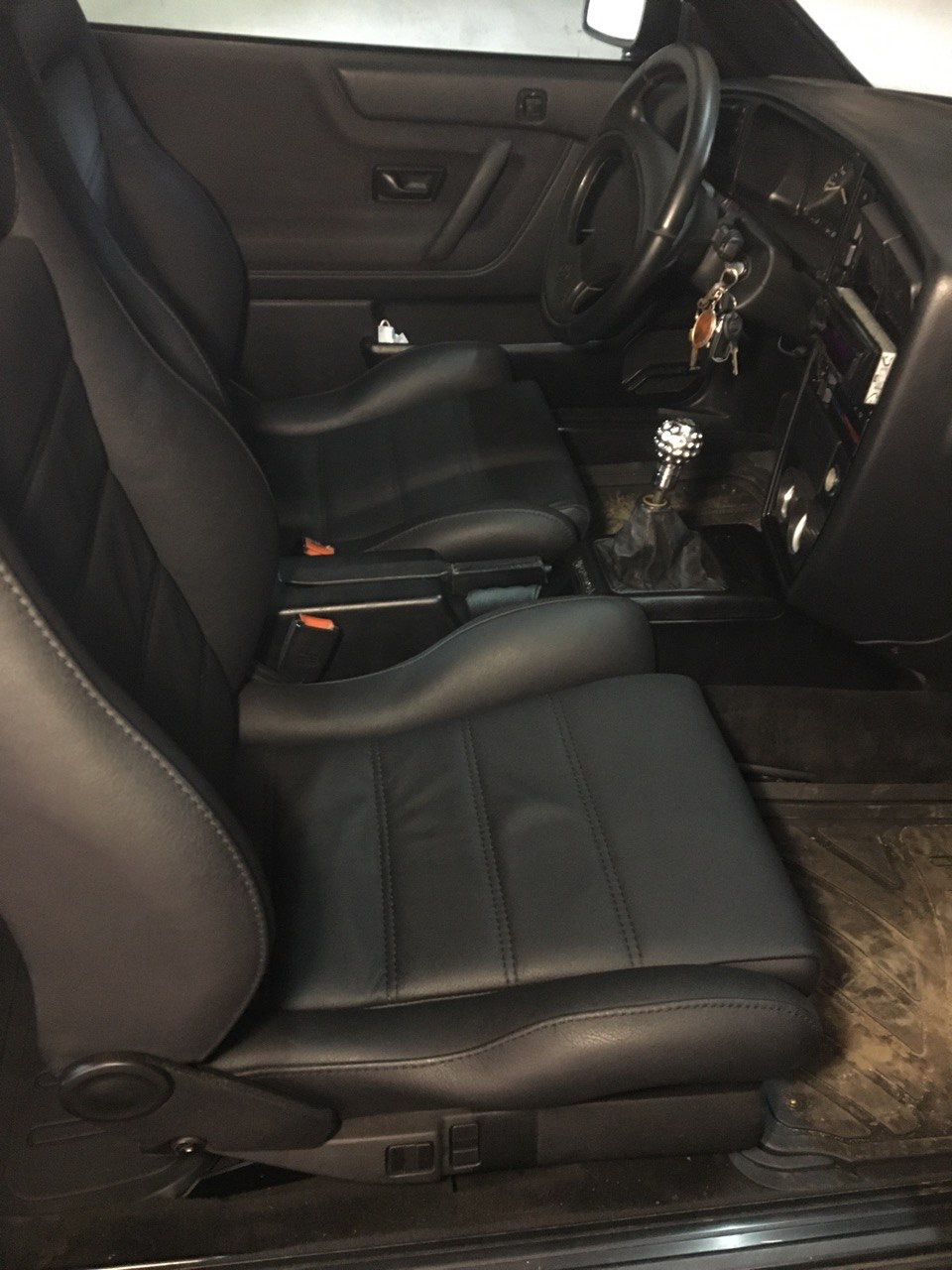 Recaro в салоні 1