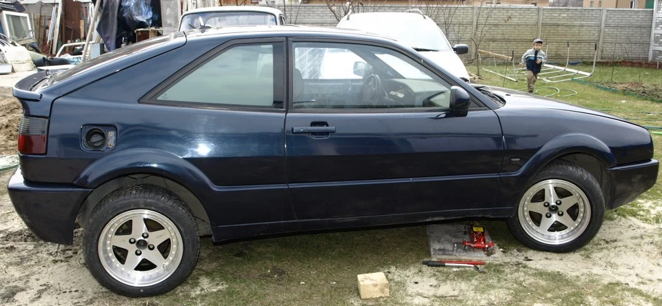 ZENDER 8J 15 ET0 + DUNLOP SP SPORT 9000 205x50xR15