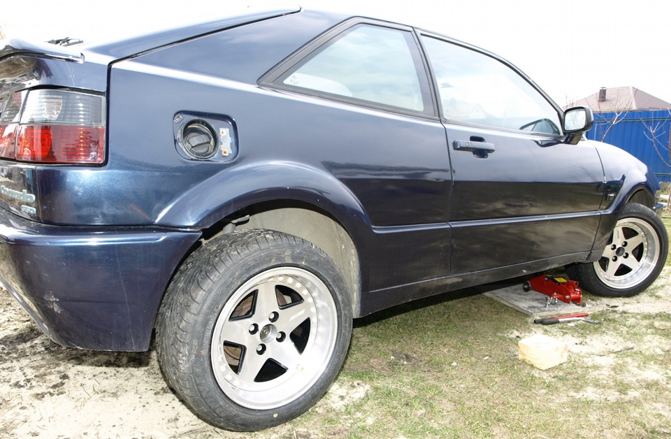 ZENDER 8J 15 ET0 + DUNLOP SP SPORT 9000 205x50xR15 3