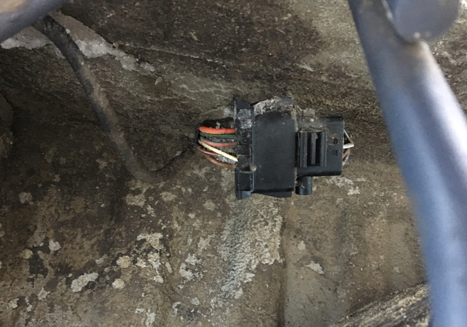 Встановлення фаркопа 3