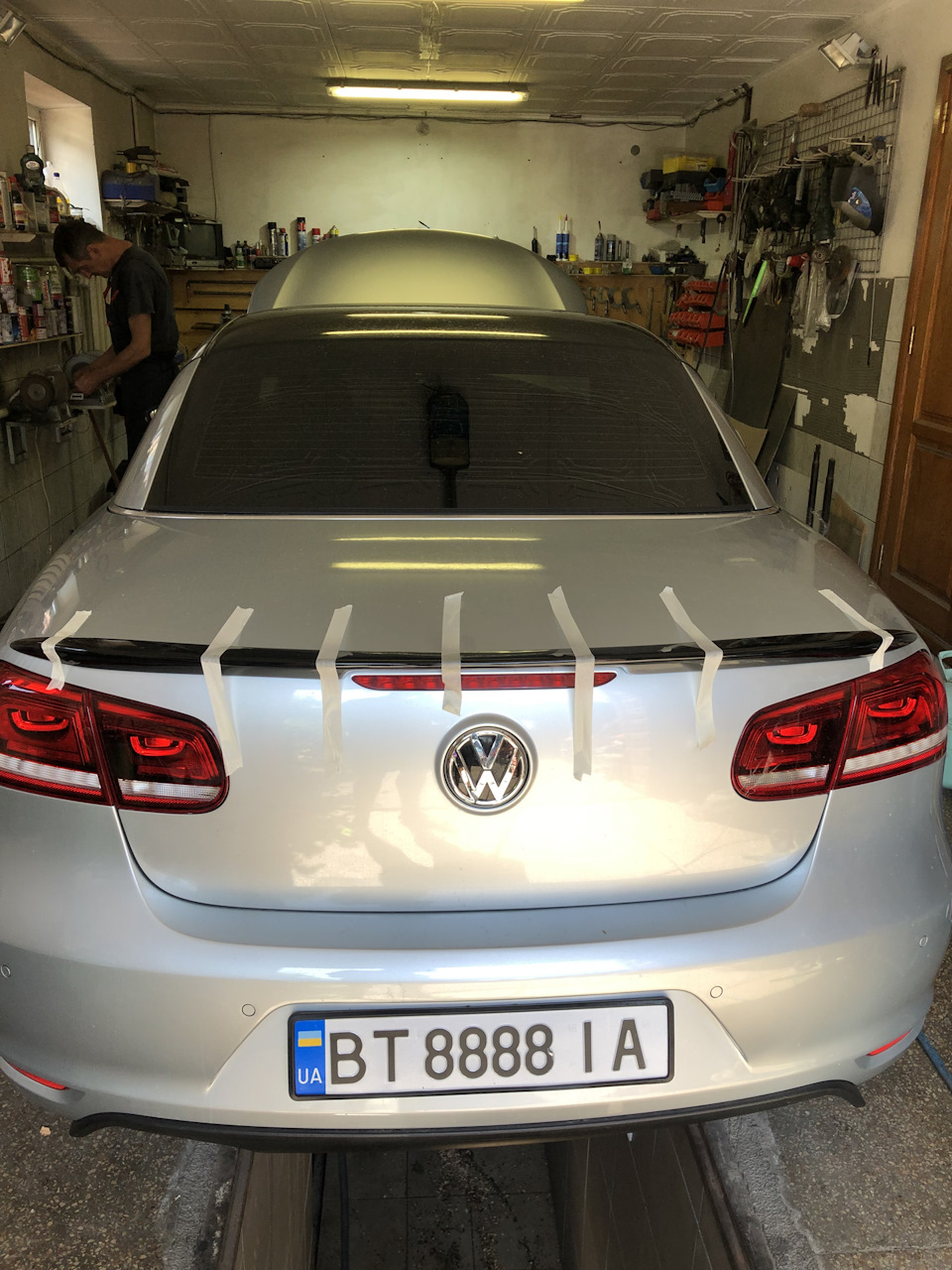Спойлер VW Eos 1