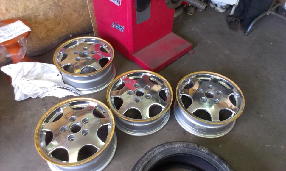 Поліровка Porsche D90 і нарешті вони на машині)) 1