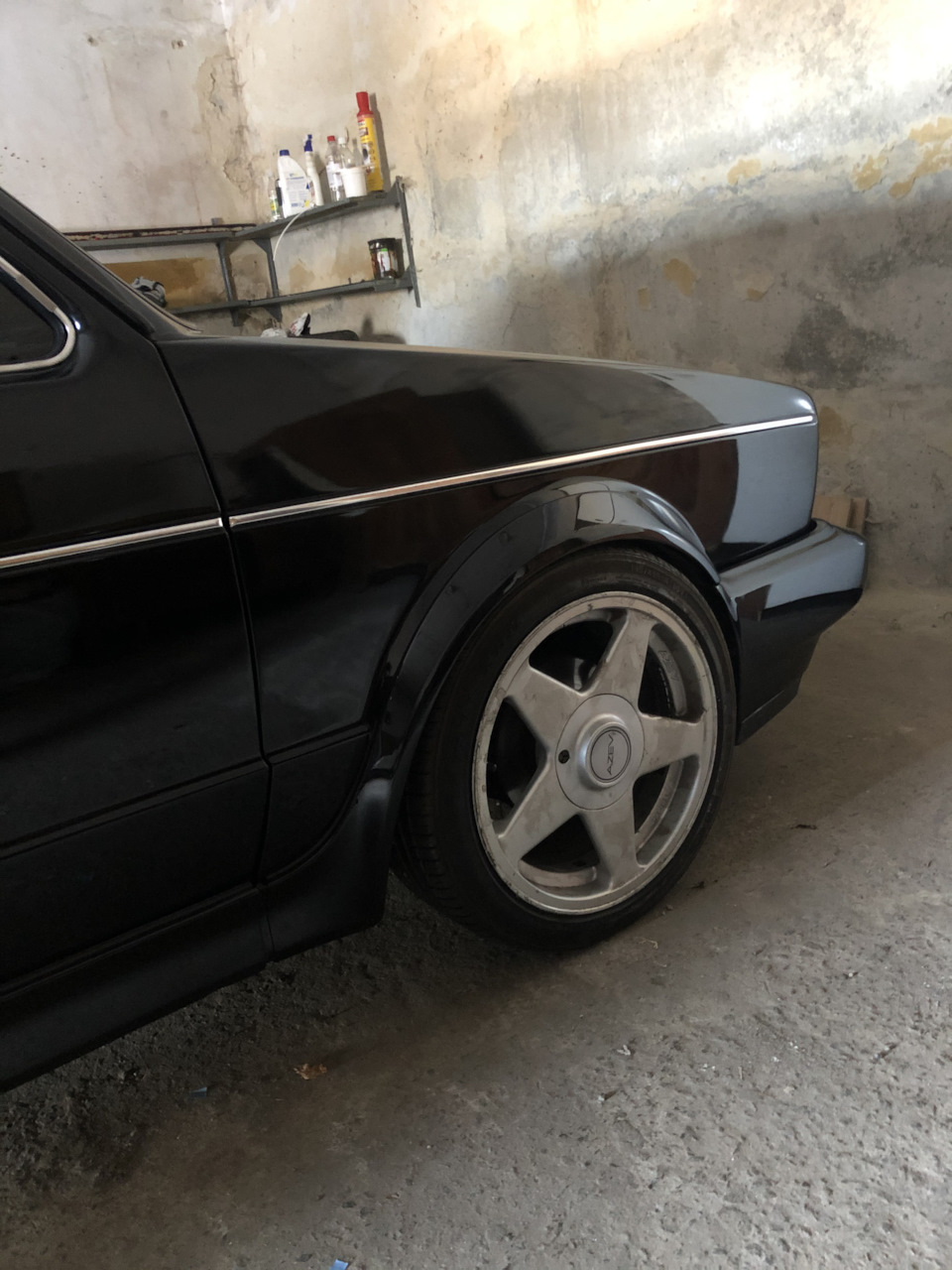 Приклад R16 2