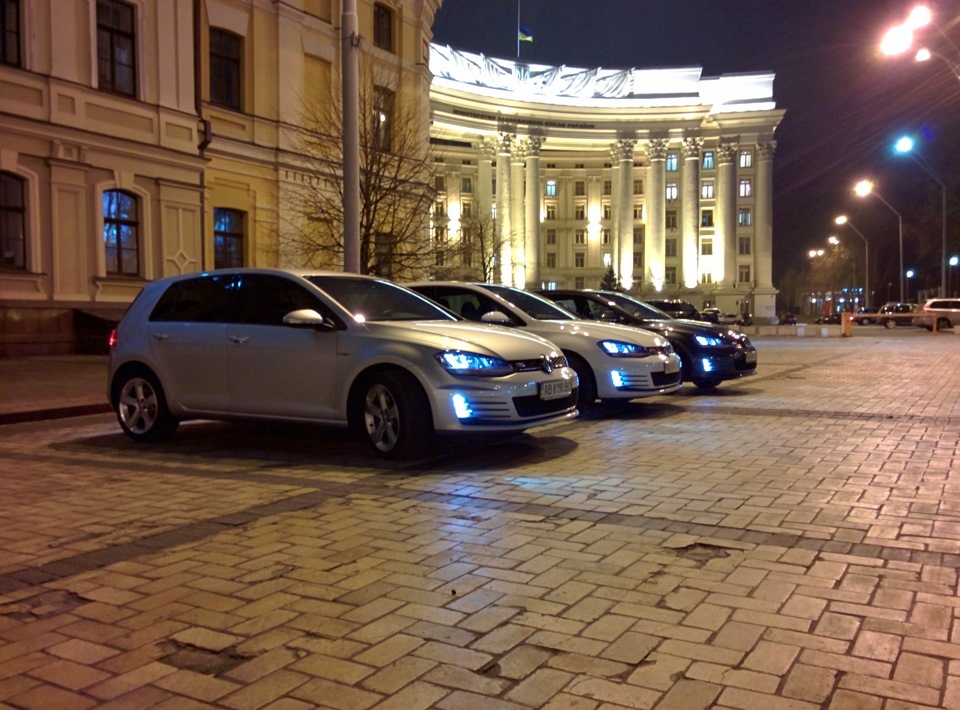 Перша зустріч GTI mk7 4