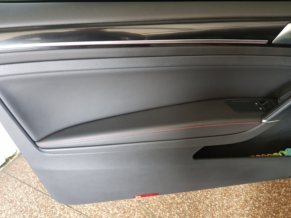 CLUBSPORT RECARO SEATS 5
