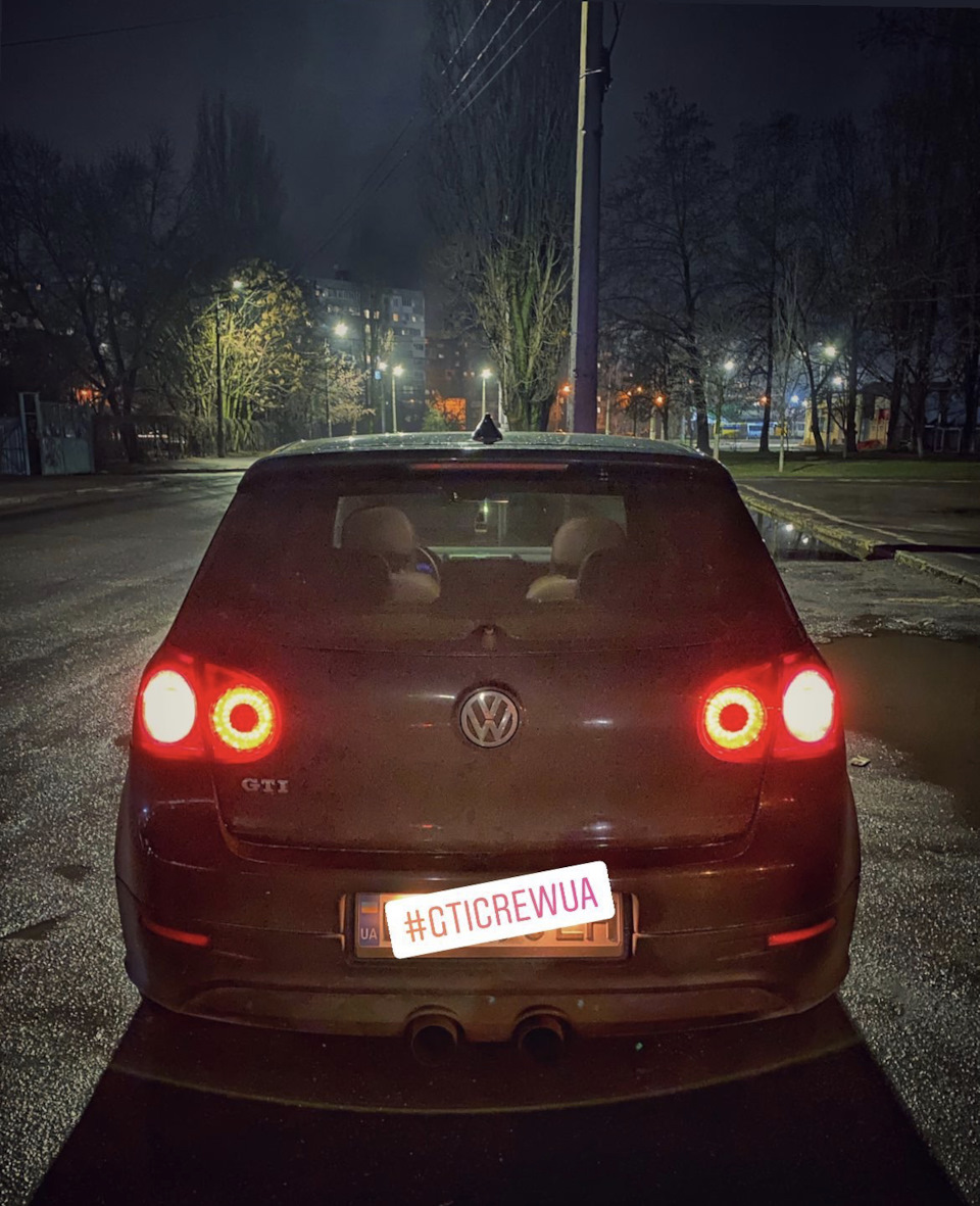 Skyline Mode або OoWoO LED кільця у фари багажника без розбору 1