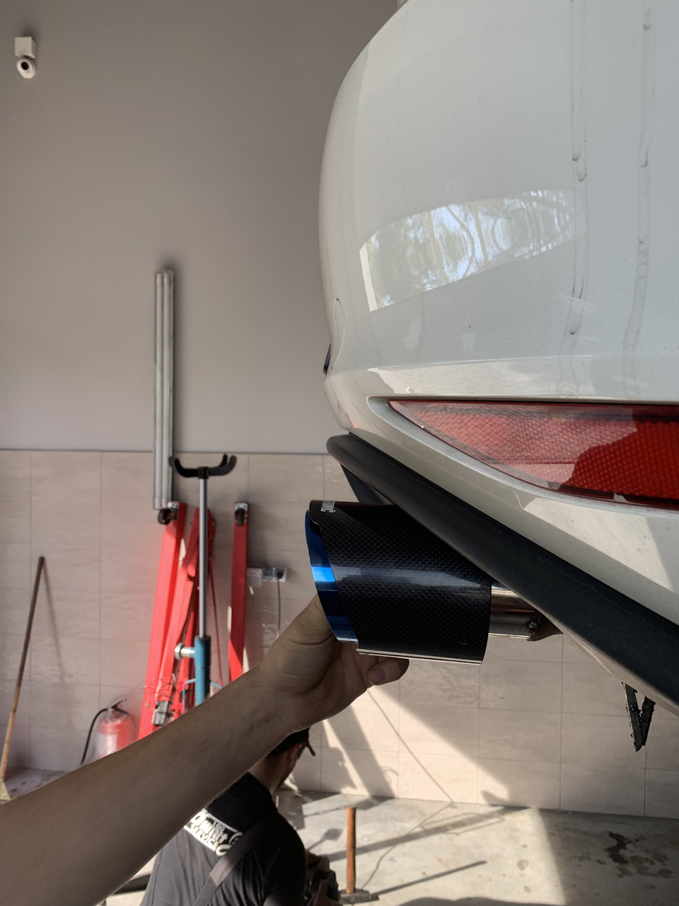 Китай частина 2-а Akrapovic 3