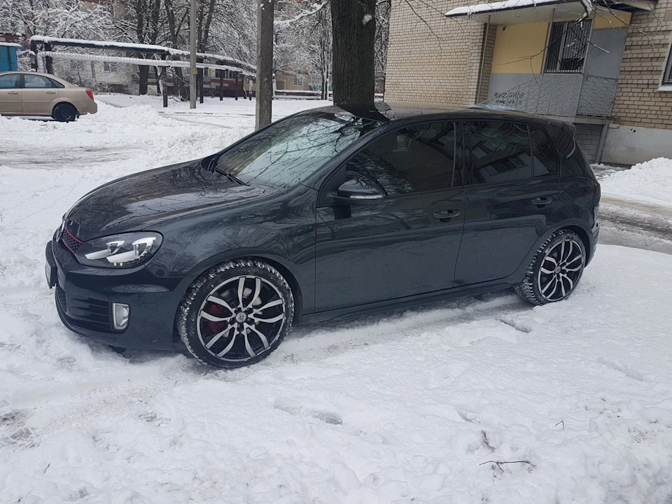 Задоволений