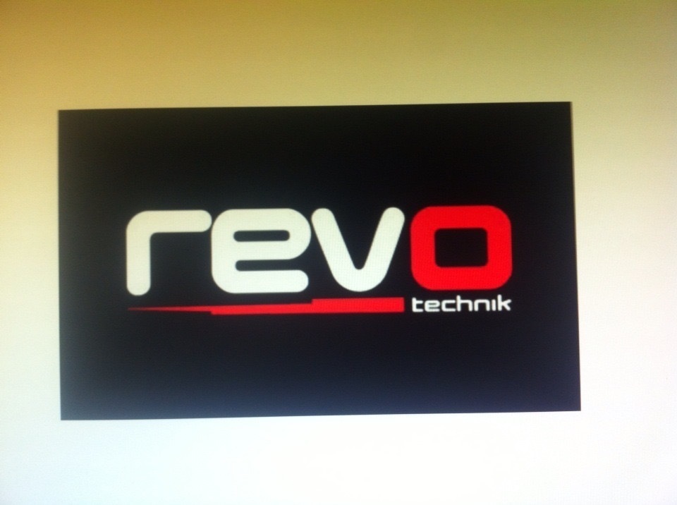Заставка REVO 5