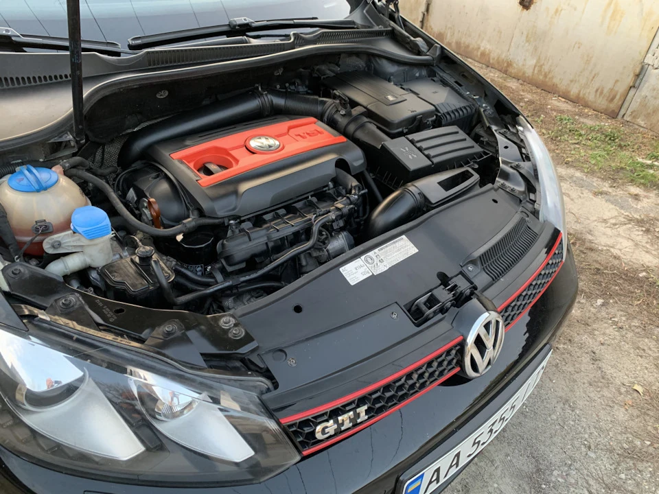 Планова прибирання моторного відсіку 😁