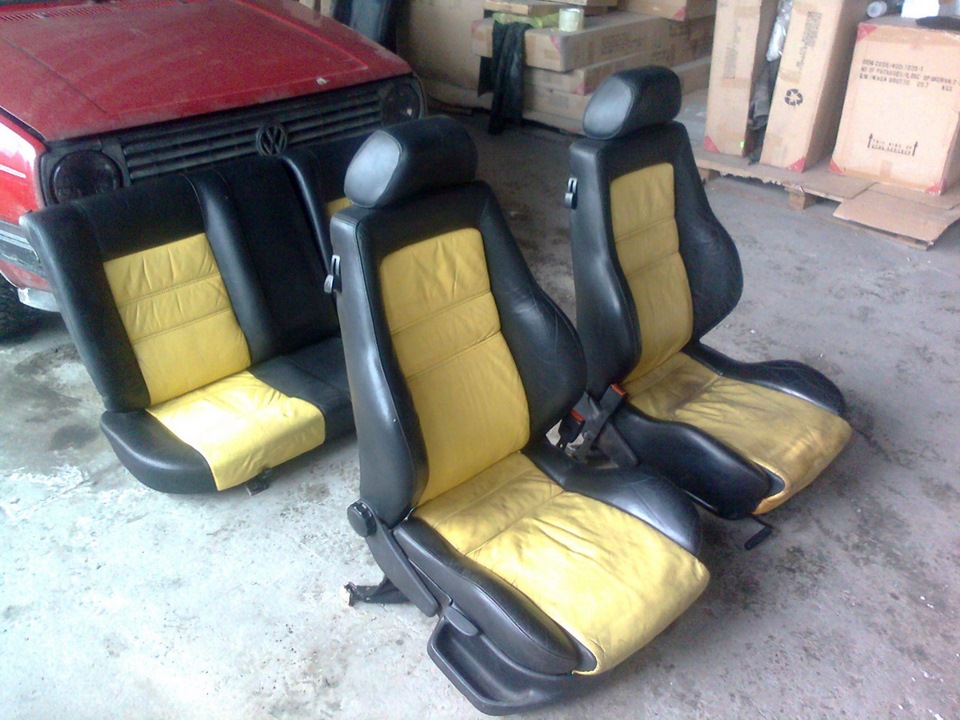 Жирок RECARO 2