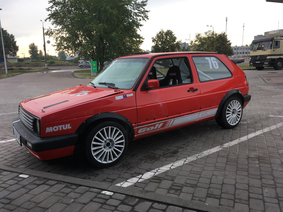 Продав красеня. 2