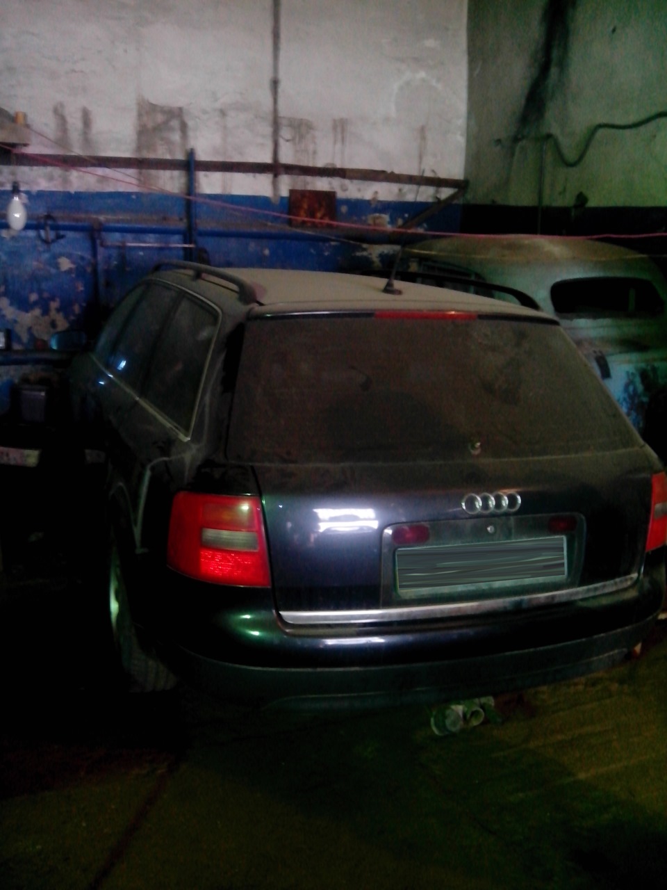 Що можна взяти з Audi А6? 1