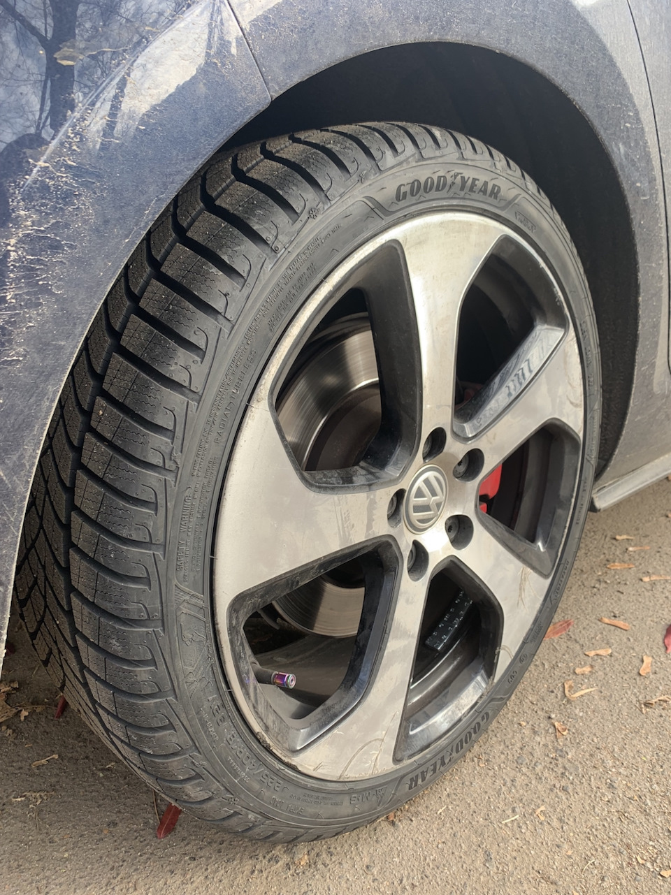 Нова зимова гума Goodyear UltraGrip Performance+ 225/40 R18 92V XL FP 2