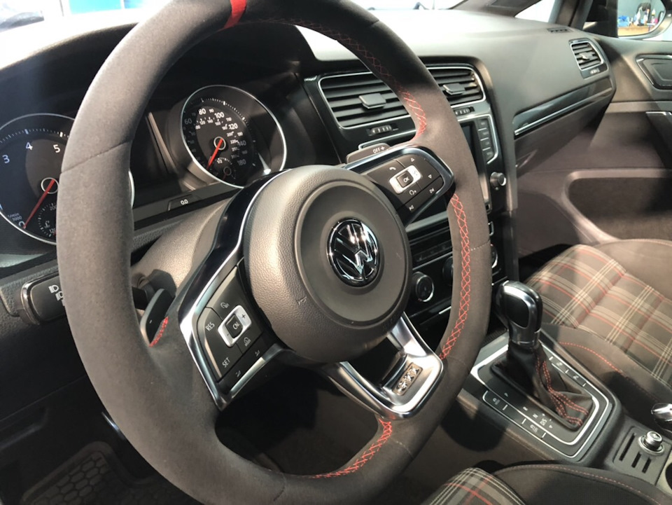 продано шукаю люблячі руки та серце для GTI 2