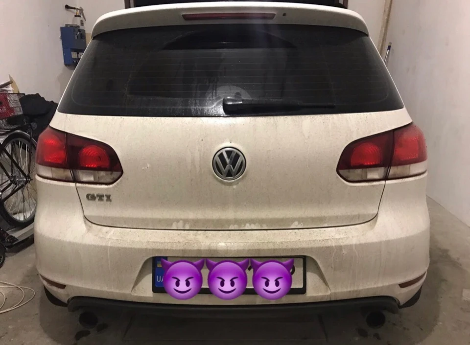 Заміна задніх ліхтарів VLAND Sequential Tailights