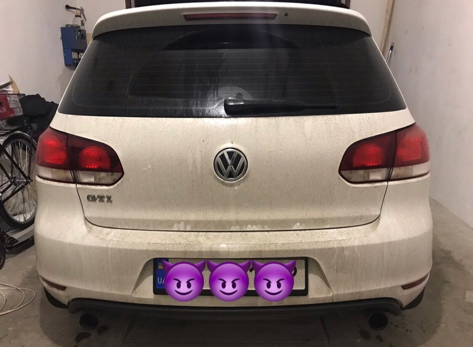 Заміна задніх ліхтарів VLAND Sequential Tailights 1