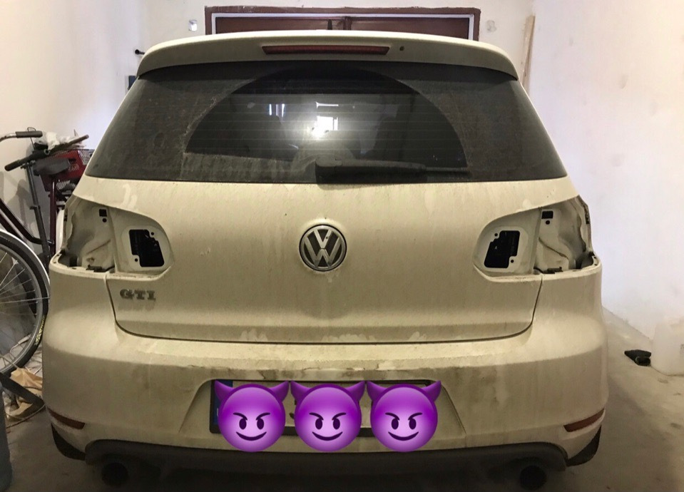 Заміна задніх ліхтарів VLAND Sequential Tailights 2