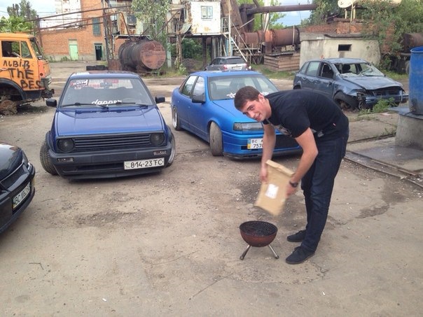 Зібралися з друзями) 2