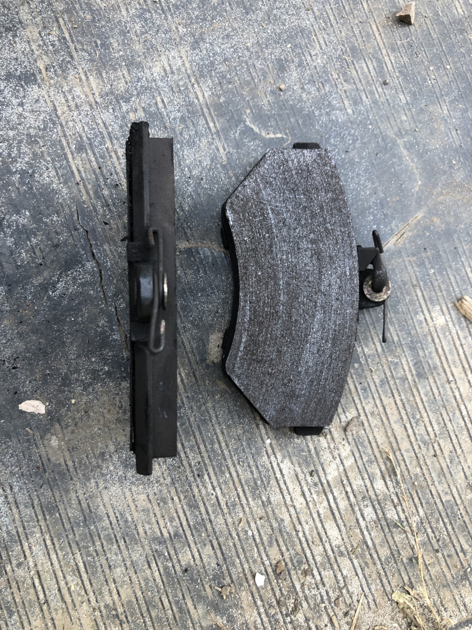 Тормозні колодки Hella Pagid T5059-ECO. Відгук. 1