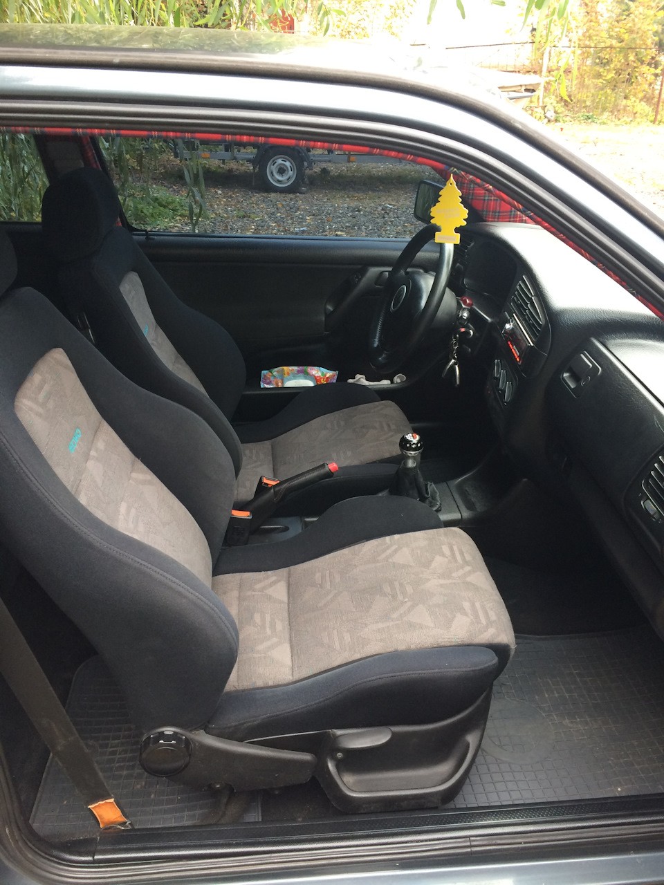 Обновочка, крісла Recaro! 5