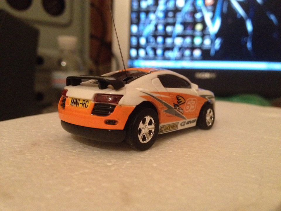 купив audi R8 2