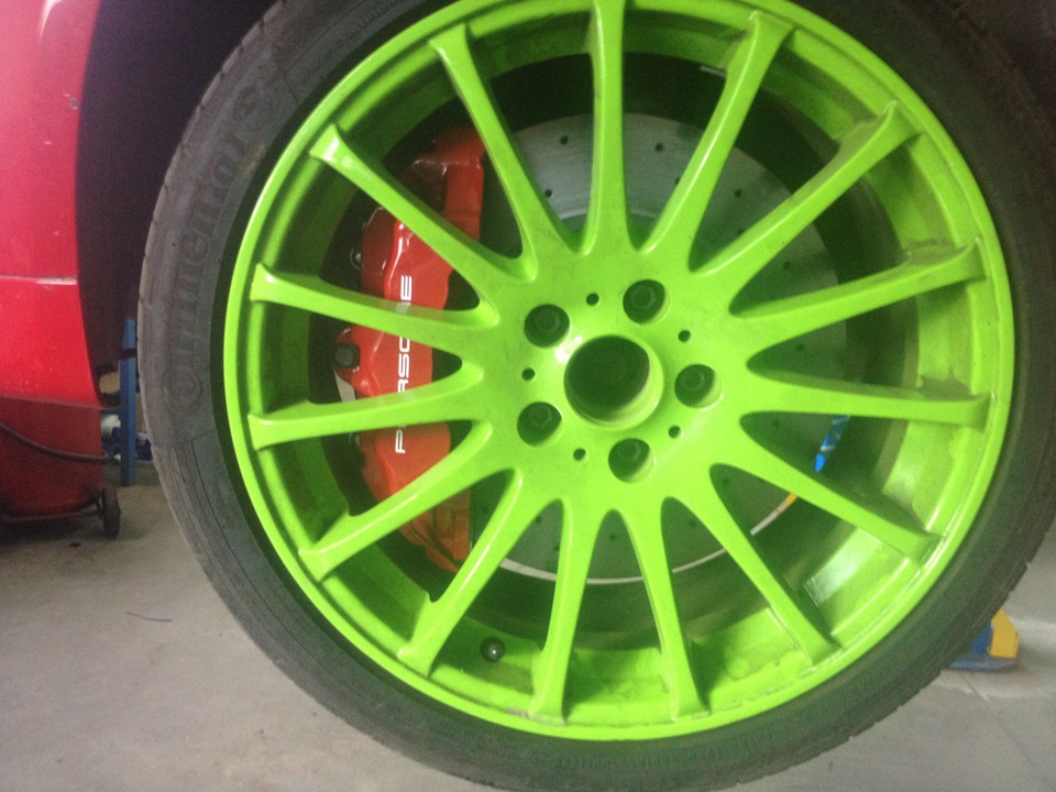 Тізер)) Передні гальмівні супорти brembo від Porsche Cayenne 3