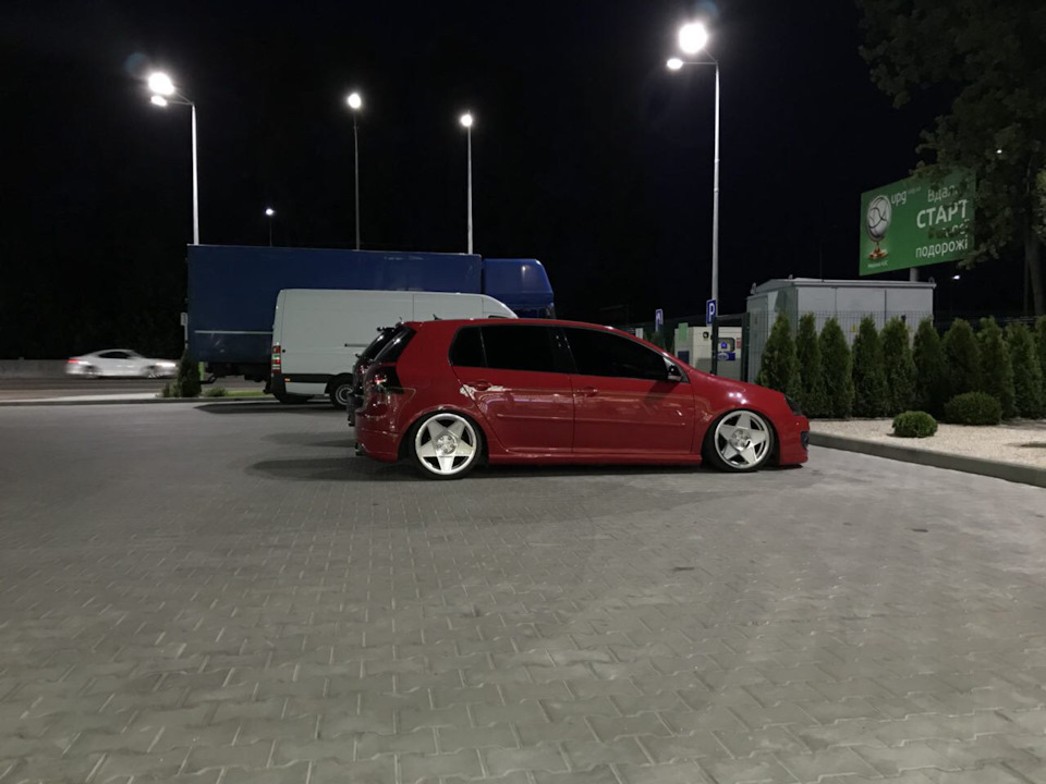Червоний тепер на повітрі)))) 2