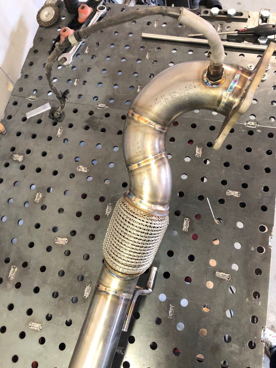 Akrapovic + Downpipe + Vibrant 2