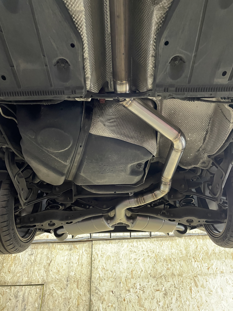 Akrapovic звук 3