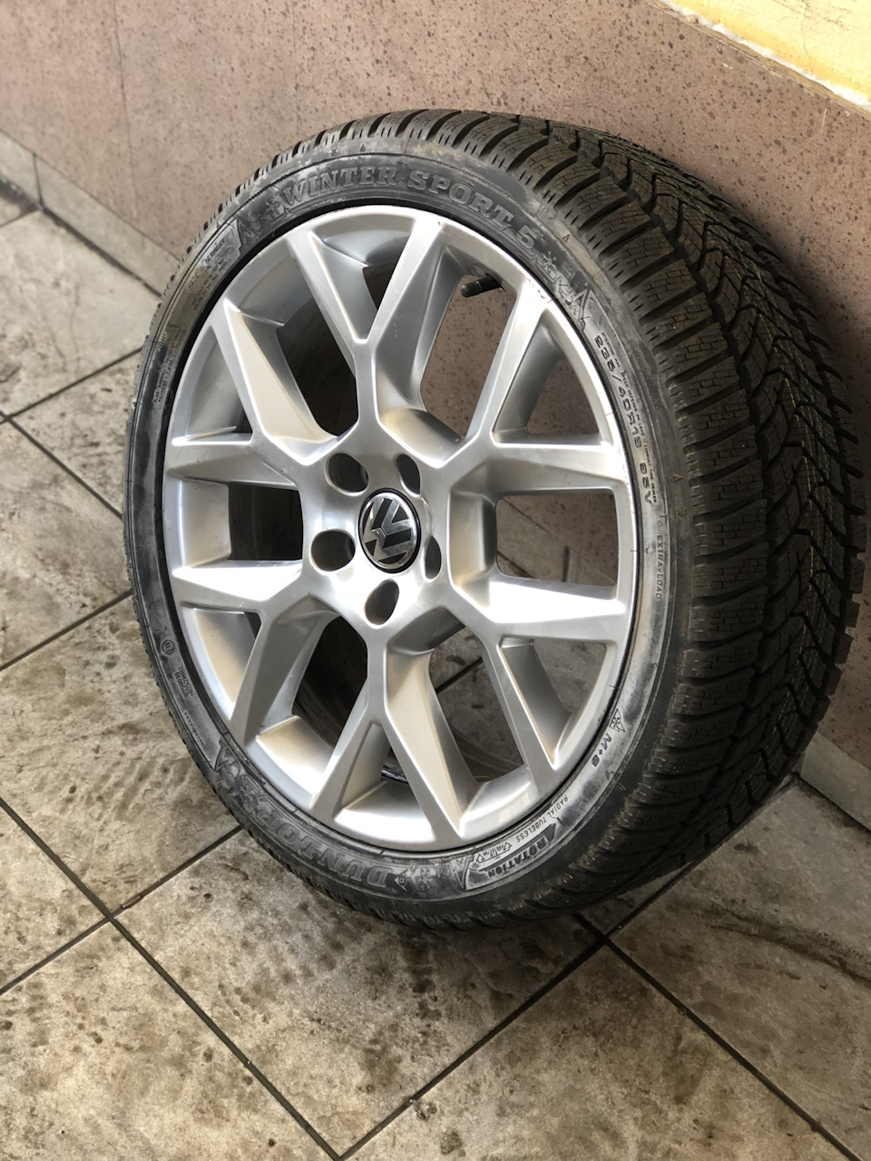 Watkins Glen GTI 6 edition 35! Dunlop winter sport 5! 4