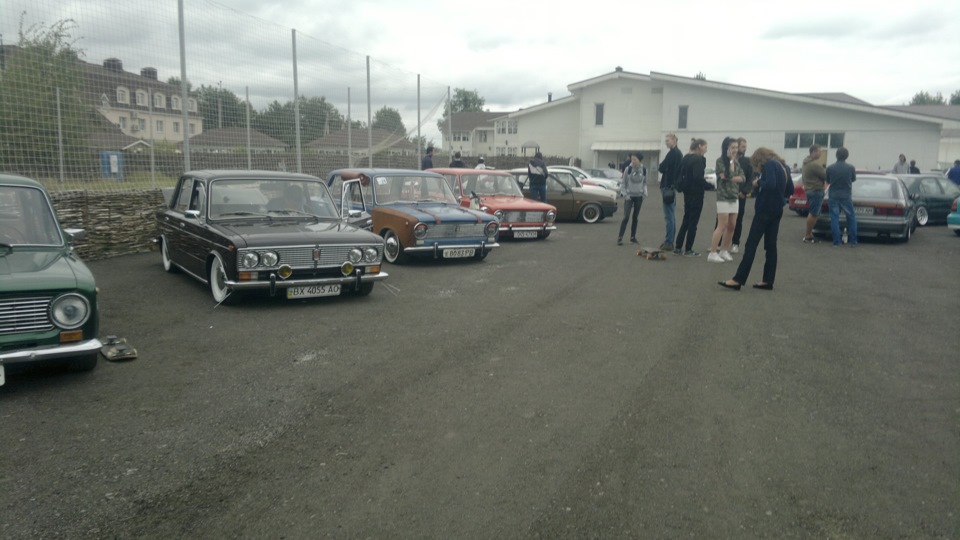 lOW незалежність 4