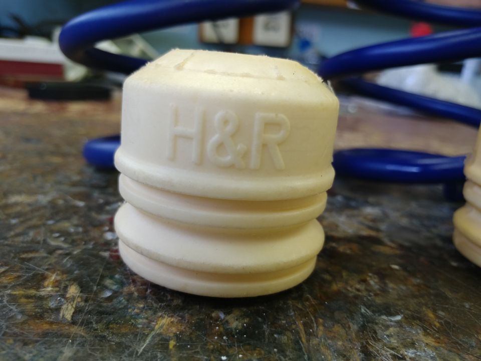 Пружини H&R 2
