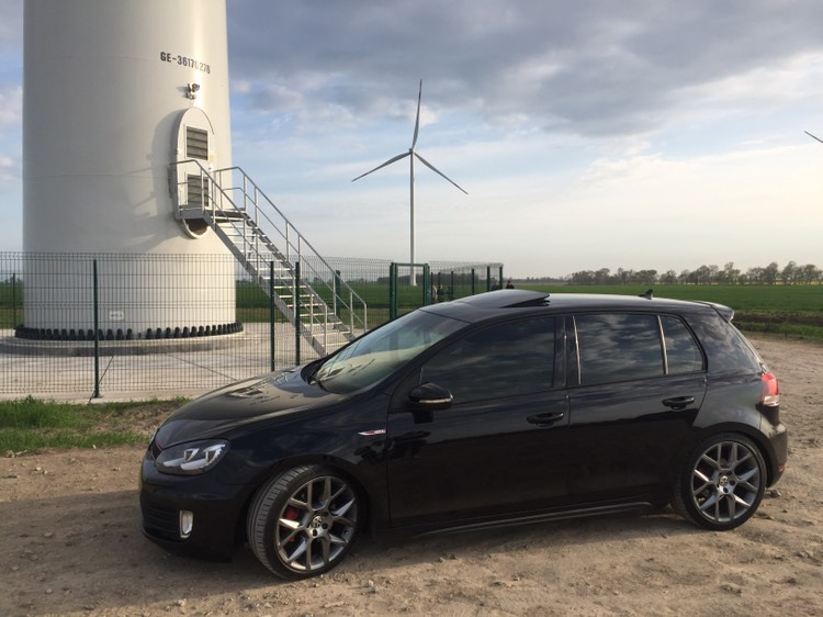 APR проти Revo 1