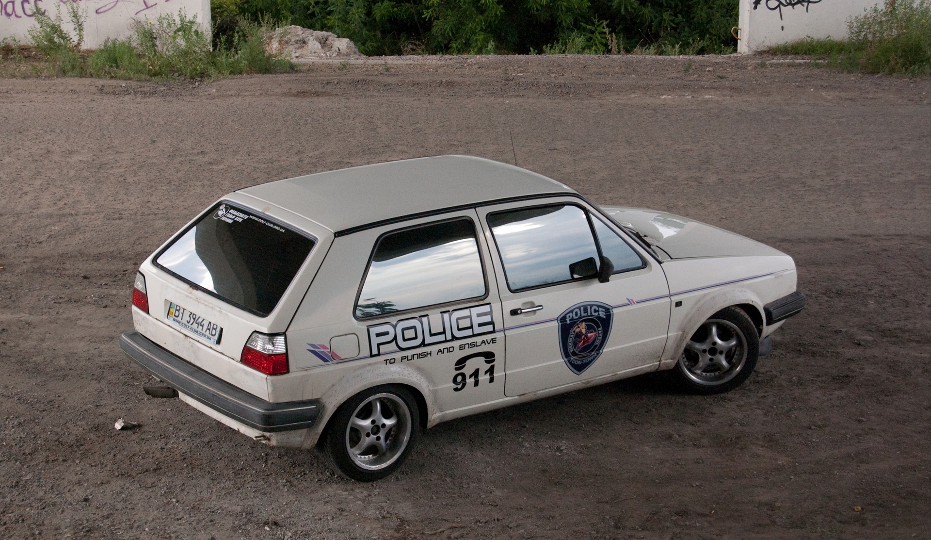 POLICE GOLF 2