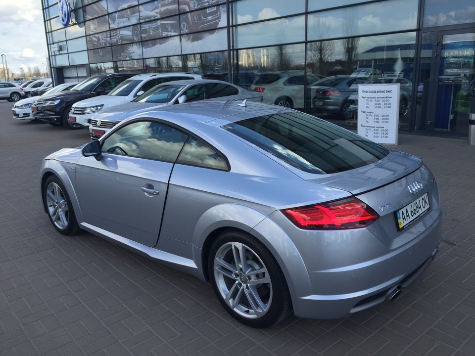 Вихідні з Audi TT quattro та gti mk7 3