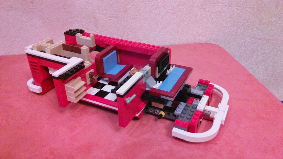 VW BUS T1 Camper Van (LEGO) 3