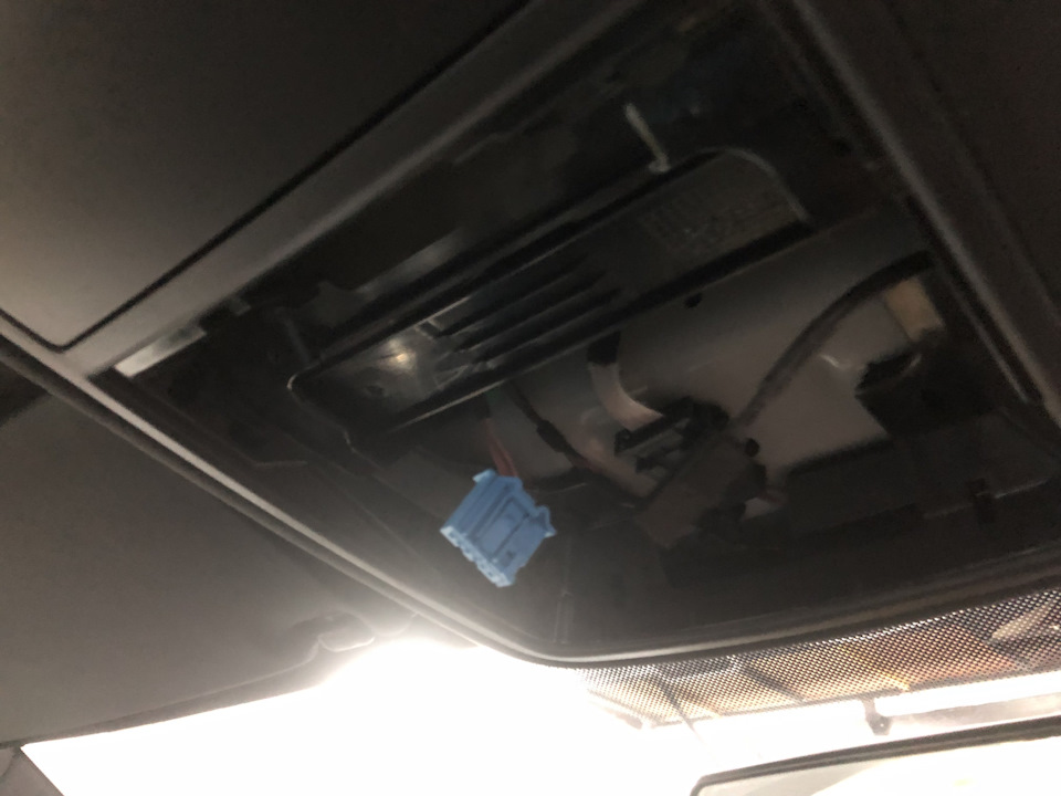 Встановлення блоку блютуз 5k0035730E до RCD310 3