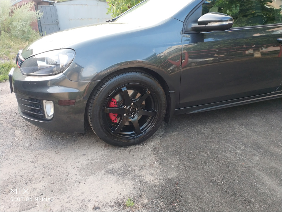 Диски на 17 GOLF 6 GTI 2