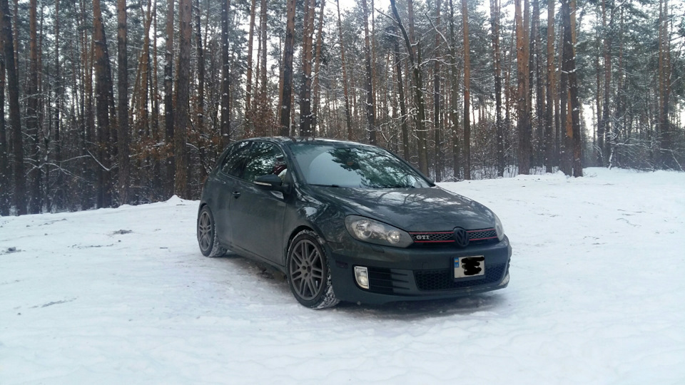 Прогулянка на GTI у зимовому лісі. 2