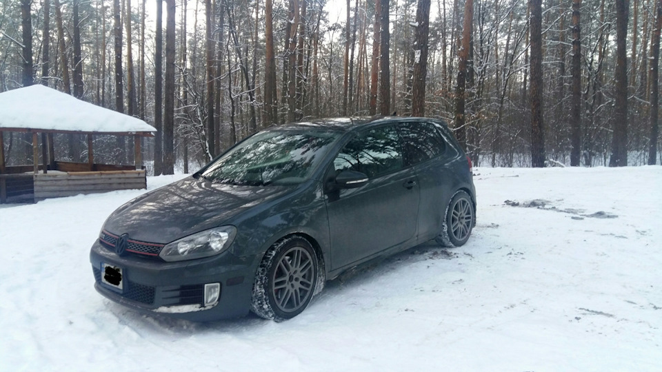 Прогулянка на GTI у зимовому лісі. 1