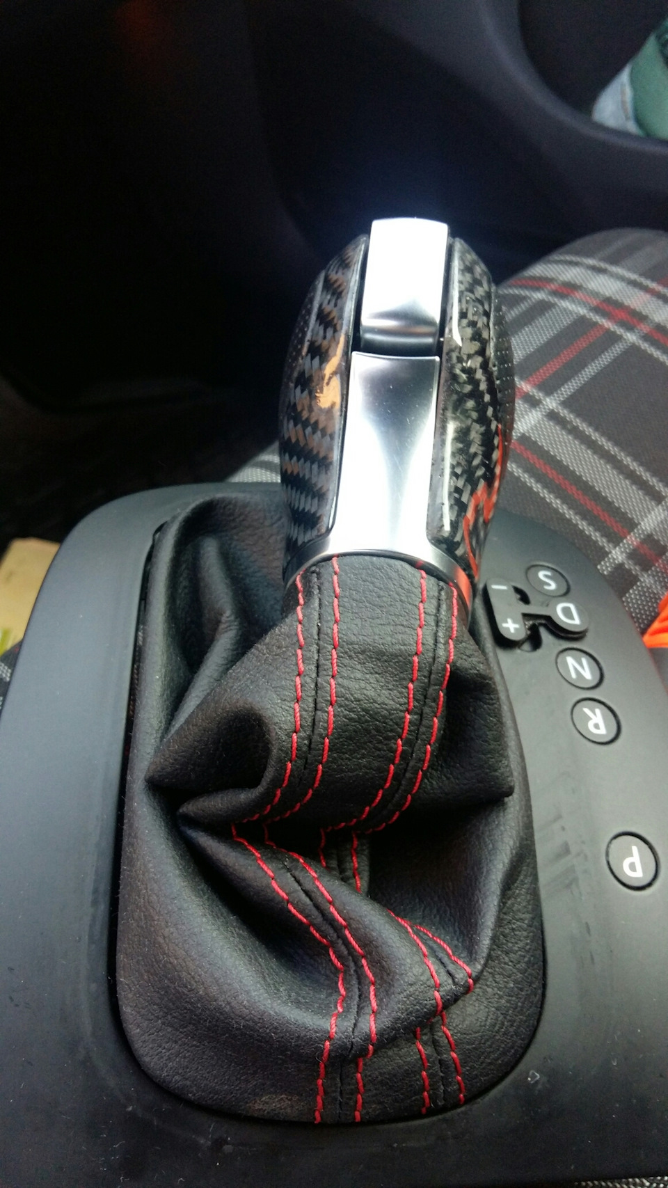 Заміна ручки dsg GTI на R32 2