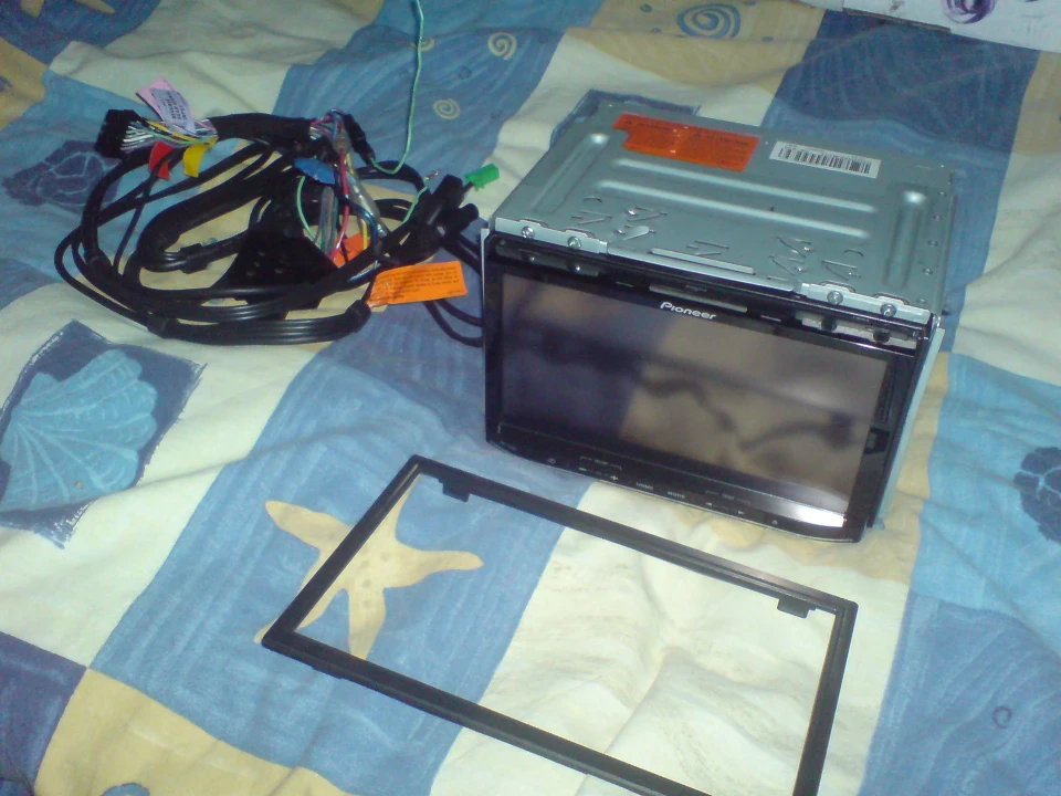 майфун Pioneer AVIC F20BT