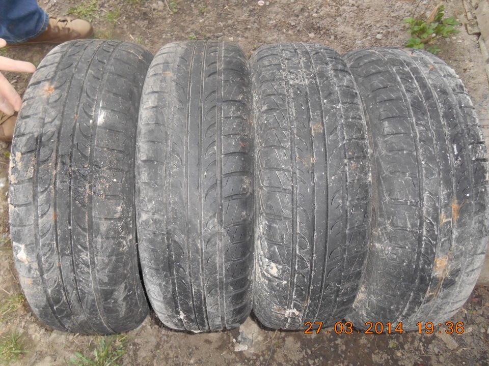 Продам комплект 185/65R14 1