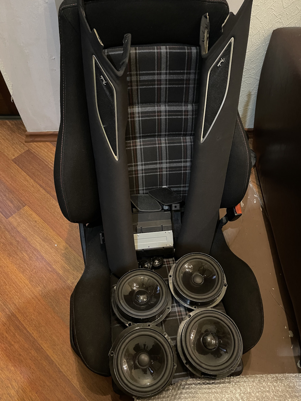 Fender початок 2