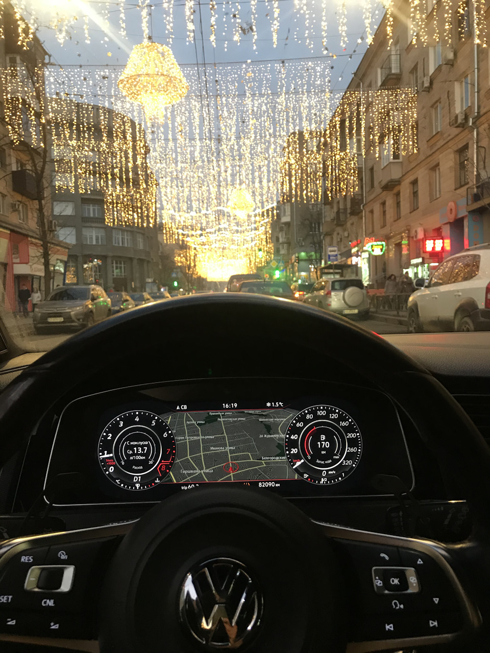 Пелюстки та заміна масла в моторі та ДСГ 2