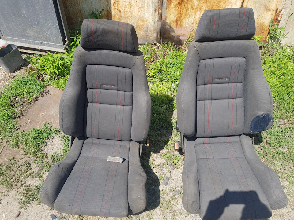 Recaro 4