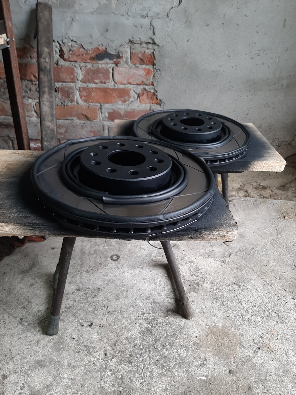 #19. Заміна передніх гальмівних дисків ATE PowerDisc 24.0325-0158.1+колодки ATE ceramic 13.047-07184.2 1