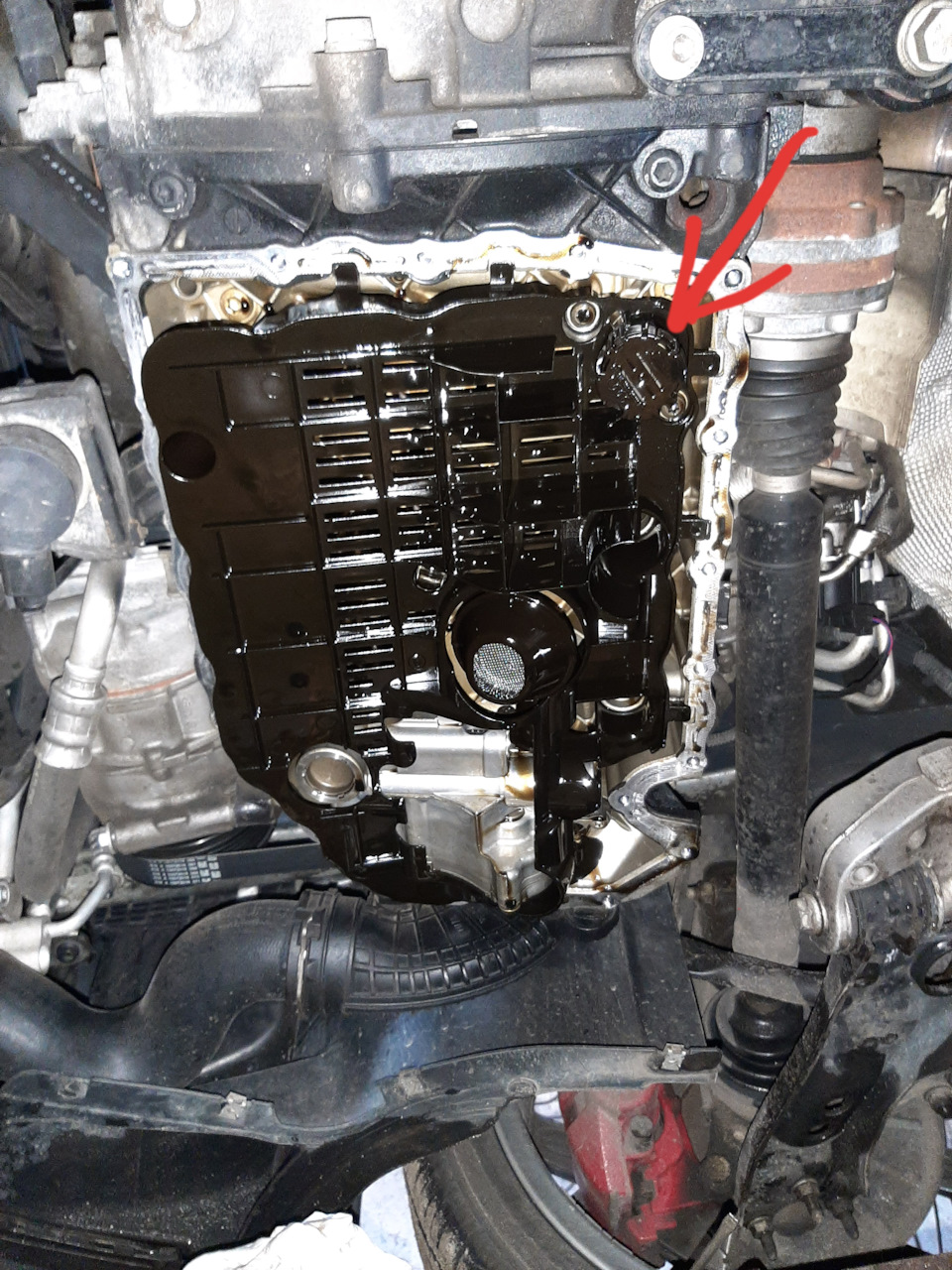 #27. Заміна масла Liqui Moly 5W40 Molygen, зворотного клапана VAG 06H103156 та прокладки VAG 06J103147 на 2.0tsi CCTA 3